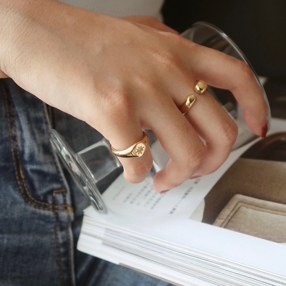 CLOSING SALE! 18K Gold Plated Cuff Ring - Picture 4 of 6